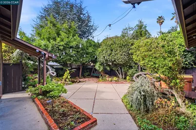 16132 Via Catherine, San Lorenzo, CA 94580 - Photo 41