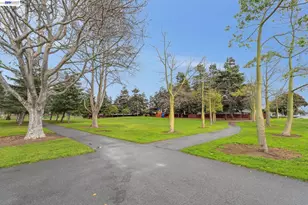 31286 Santa Rita Way, Union City, CA 94587 - Photo 59