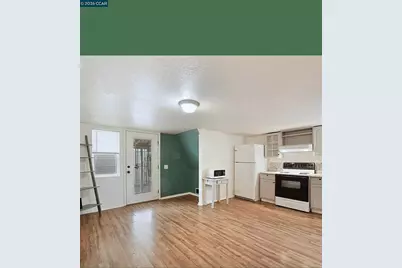 511 1/2 Locust St, Lodi, CA 95240 - Photo 3