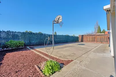 2627 Royal Ann Dr, Union City, CA 94587 - Photo 33