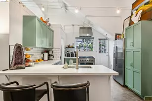 958 28th St, Oakland, CA 94608 - Photo 33