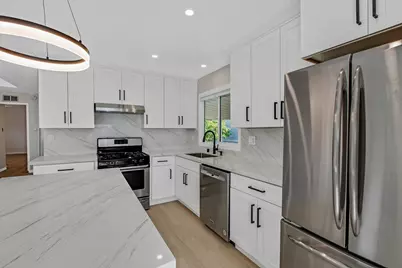 1075 Space Park Way #52, Mountain View, CA 94043 - Photo 21