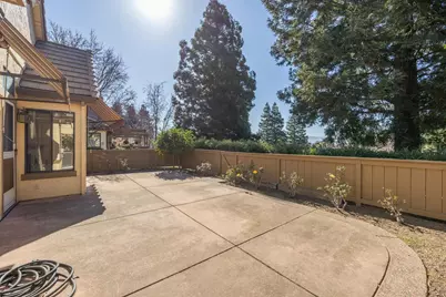 7577 Portree Dr, San Jose, CA 95135 - Photo 33