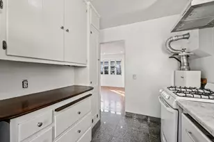 1411 Hearst Ave, Berkeley, CA 94702 - Photo 11