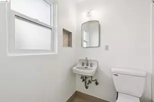 1411 Hearst Ave, Berkeley, CA 94702 - Photo 17