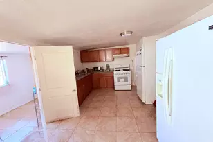 2625 75th Ave, Oakland, CA 94605 - Photo 5