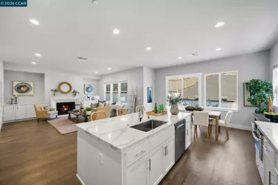 4827 Roberts Ct, Castro Valley, CA 94552 - Photo 7