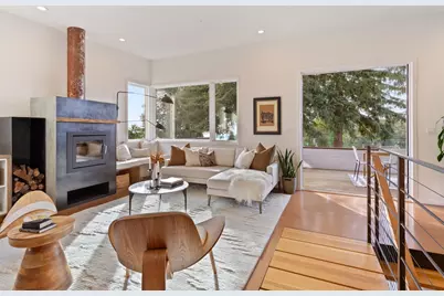 7981 Terrace Dr, El Cerrito, CA 94530 - Photo 15