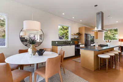 7981 Terrace Dr, El Cerrito, CA 94530 - Photo 17