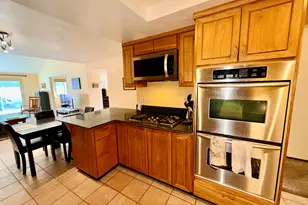 123 Ironwood, Oakland, CA 94605 - Photo 15