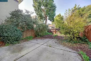 1923 West St, Oakland, CA 94612 - Photo 27