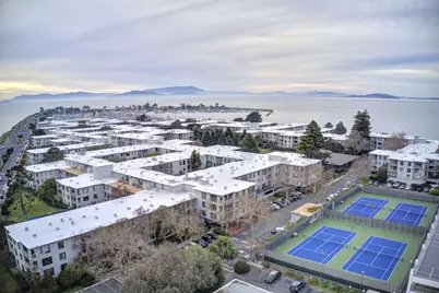 3 Admiral Dr #F370, Emeryville, CA 94608 - Photo 33