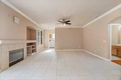 4925 Bay View Cir, Stockton, CA 95219 - Photo 9