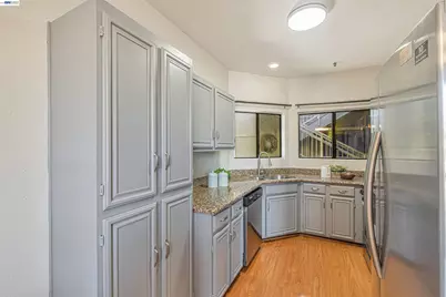 3402 Pinewood Ter #211, Fremont, CA 94536 - Photo 7