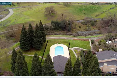 2020 Shady Creek Pl, Danville, CA 94526 - Photo 37