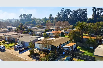 280 Calais Dr, Pinole, CA 94564 - Photo 57