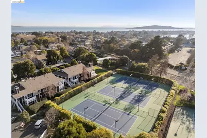 20 Marina Lakes Dr, Richmond, CA 94804 - Photo 41