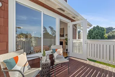 20 Marina Lakes Dr, Richmond, CA 94804 - Photo 35