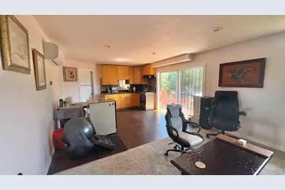 8491 Ney Ave, Oakland, CA 94605 - Photo 13