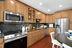1 Sapphire Ct, Hercules, CA 94547 - Photo 7