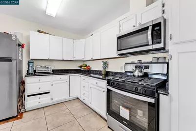 104 Alvarado Ave, Pittsburg, CA 94565 - Photo 17