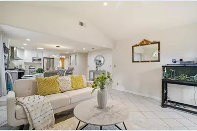 3020 San Andreas Dr, Union City, CA 94587 - Photo 7