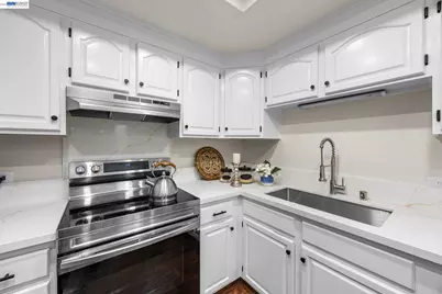 18 Gazania Ter, Fremont, CA 94536 - Photo 15