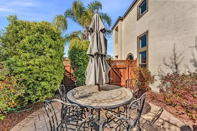 30300 Meridien Cir, Union City, CA 94587 - Photo 33