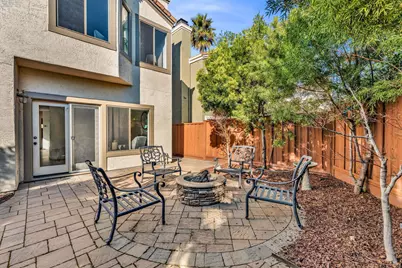 30300 Meridien Cir, Union City, CA 94587 - Photo 29