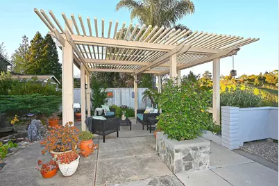 5474 Troost Ct, Castro Valley, CA 94552 - Photo 41