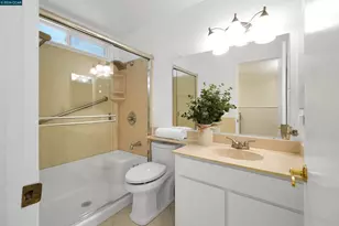 922 Coral Dr, Rodeo, CA 94572 - Photo 35