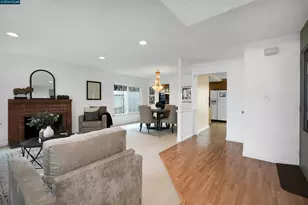 922 Coral Dr, Rodeo, CA 94572 - Photo 11