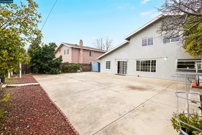 922 Coral Dr, Rodeo, CA 94572 - Photo 47