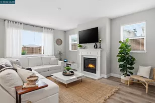 5227 Waterleaf Ln, Fairfield, CA 94534 - Photo 9