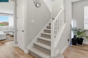 5227 Waterleaf Ln, Fairfield, CA 94534 - Photo 13