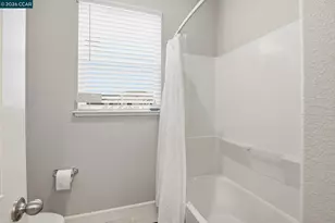 5227 Waterleaf Ln, Fairfield, CA 94534 - Photo 25