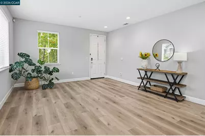 5227 Waterleaf Ln, Fairfield, CA 94534 - Photo 11