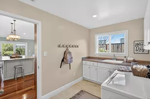 1625 Endriss Dr, Martinez, CA 94553 - Photo 35