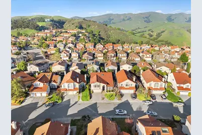 20946 Elbridge Ct, Castro Valley, CA 94552 - Photo 33