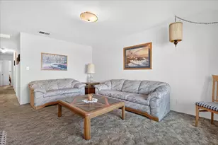 1948 Daytona Dr, San Jose, CA 95122 - Photo 7