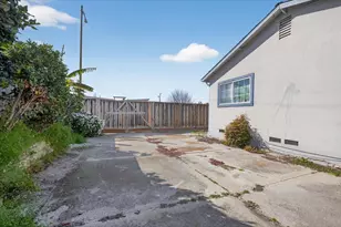 1948 Daytona Dr, San Jose, CA 95122 - Photo 27