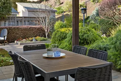 5780 Balmoral Dr, Oakland, CA 94619 - Photo 23