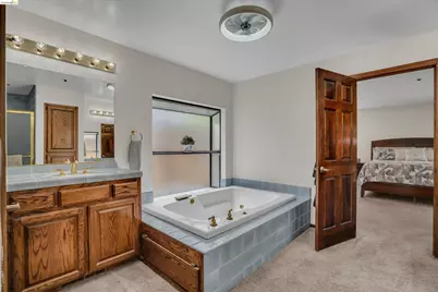 3622 Delancey Ln, Concord, CA 94519 - Photo 39
