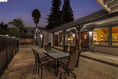 3622 Delancey Ln, Concord, CA 94519 - Photo 11