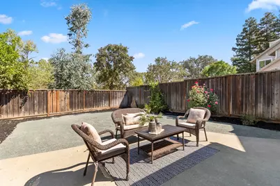 215 Mavis Dr, Pleasanton, CA 94566 - Photo 19