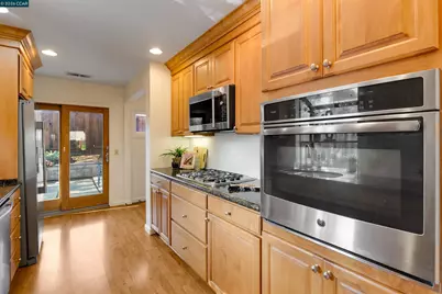 1830 Nadine Ct, Pleasant Hill, CA 94523 - Photo 13