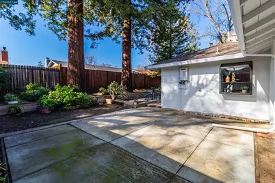 1830 Nadine Ct, Pleasant Hill, CA 94523 - Photo 49