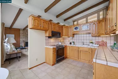 95 Mackie Dr, Martinez, CA 94553 - Photo 11