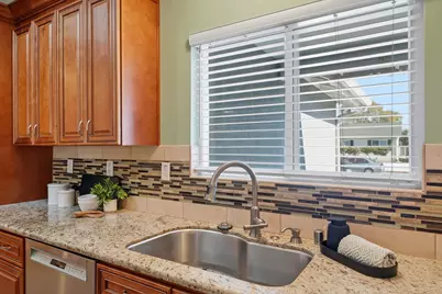 7712 Canterbury Lane, Dublin, CA 94568 - Photo 19