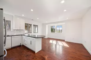 1028 36th St, Oakland, CA 94608 - Photo 29